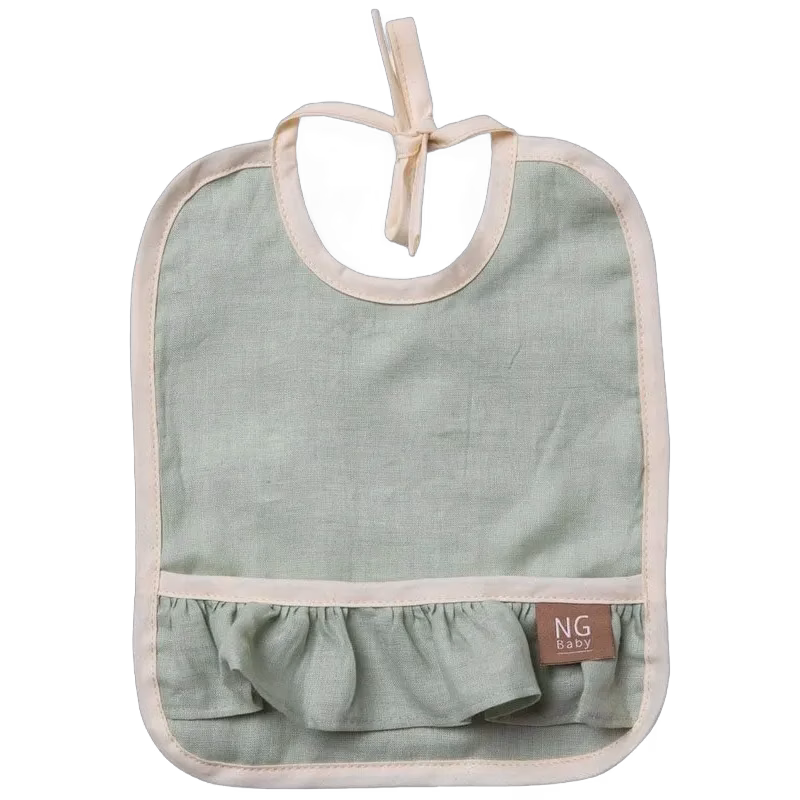 NG Baby haklapp med volang MOOD, sage green